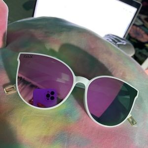 Dax Eyewear- PACIFIC WHITE - HOT PINK